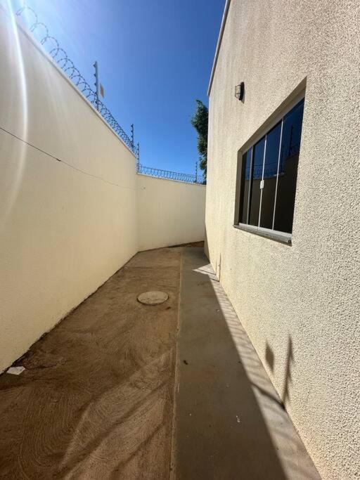 Casa Davisis 2 - Parada Jalapao, Prox Rodoviaria, Aeroporto E Faculdades Palmas (Tocantins)